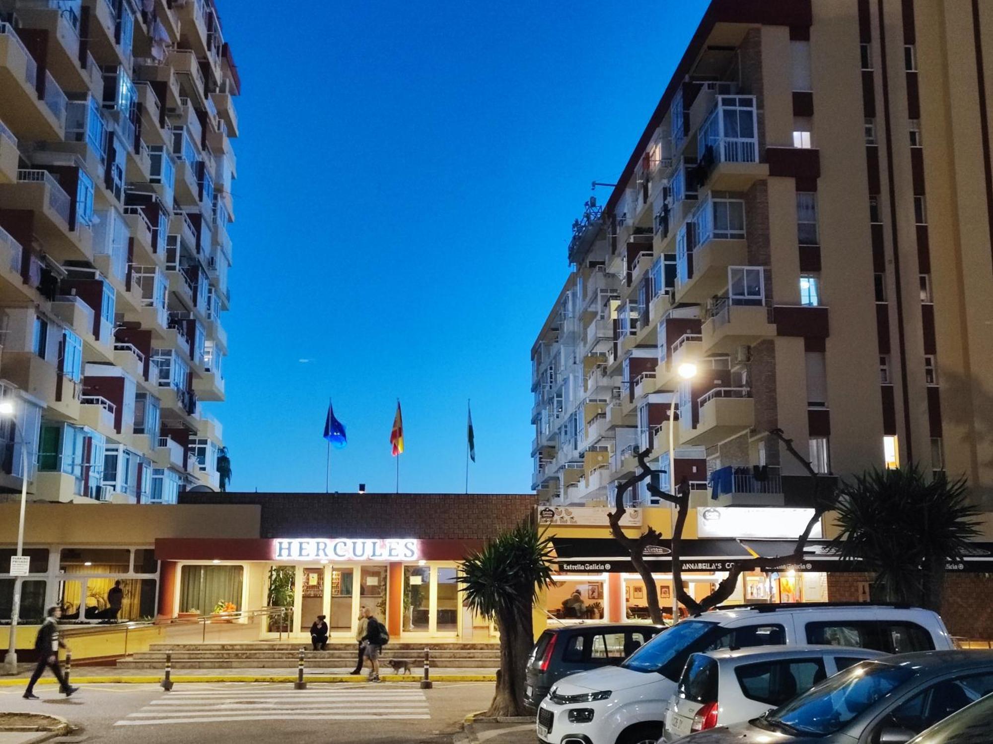 Hercules Paradise 531 Apartamento Con Vistas Al Mar Mediterraneo En Benalmadena A Pasos Del Centro Y Su Vibrante Zona Comercial Disfruta De Una Experiencia Unica En La Costa Del Sol Malaga Andalucia Well-Connected To The Airport Экстерьер фото